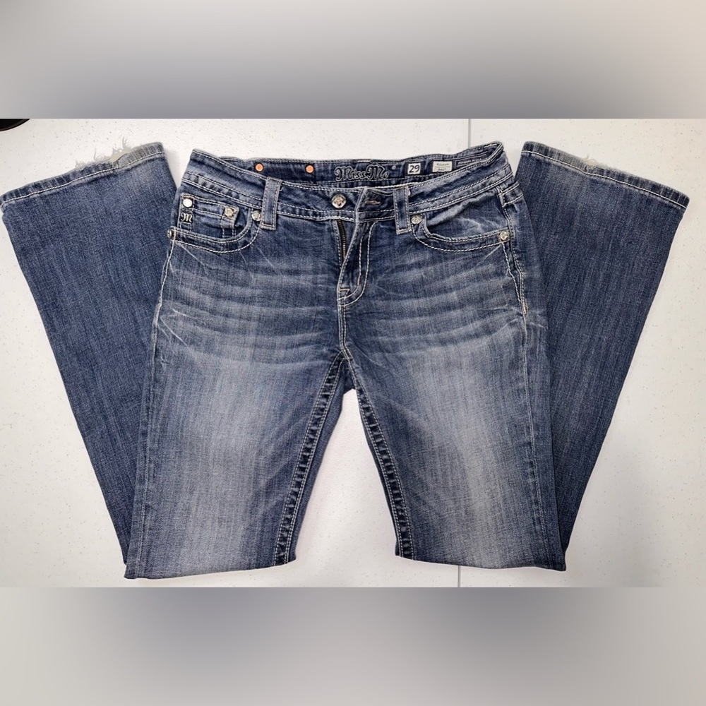 Miss Me Jeans Women's Size 29 Dark blue distressed whiskered regular/boot cut - Picture 3 of 8